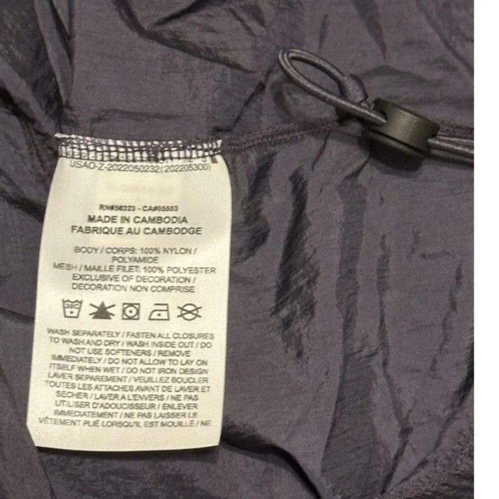 Nike Training City Ready Repel Navy Short Sleeve Jacket Vest Women's Large NEW - Picture 10 of 13